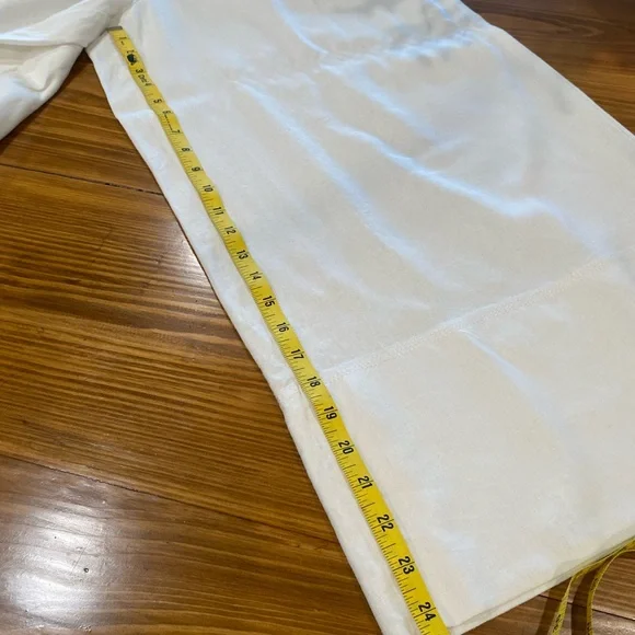 Banana Republic White Ankle Cropped Pants Wide-Leg Design - Picture 5 of 12